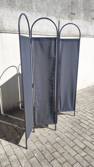 Biombo cinza, IKEA