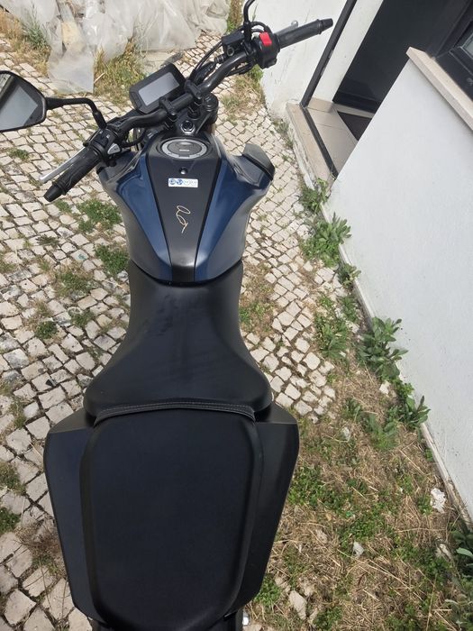 Cb125 R 2024. Posso trocar por Carro