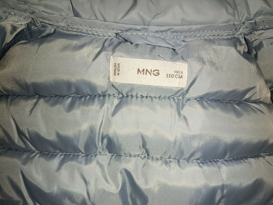 Ніжненька куртка Mango для дівчинки 4-5 років, 104-110 р