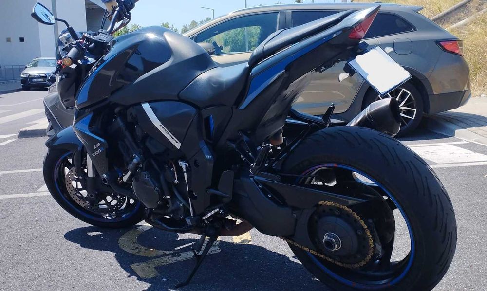 Honda CB 1000R - 2008 Excelente estado