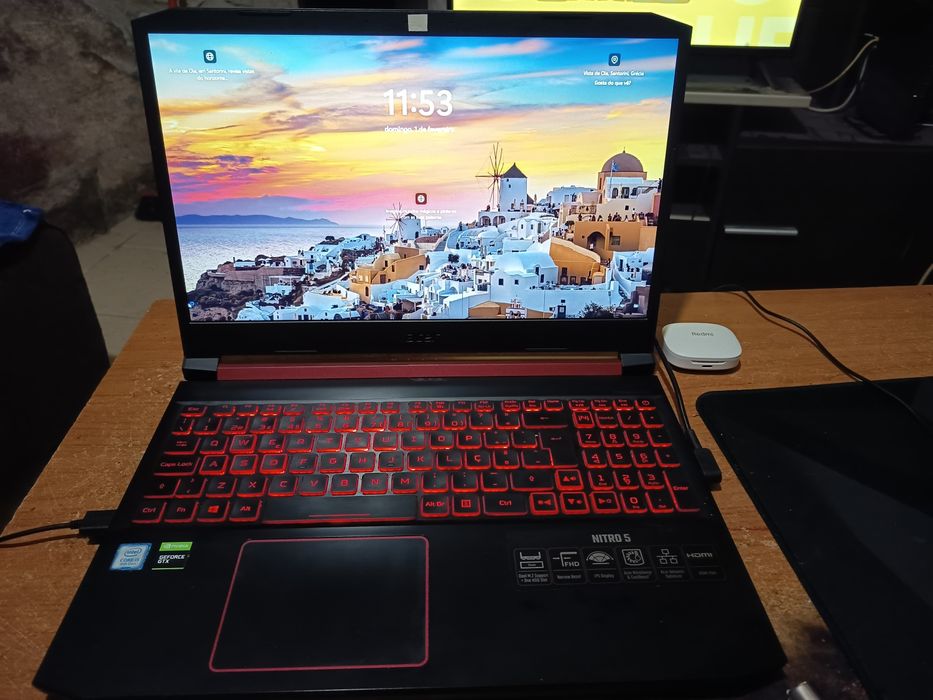 Acer nitro 5 i5 9G GEFORCE GTX 1050