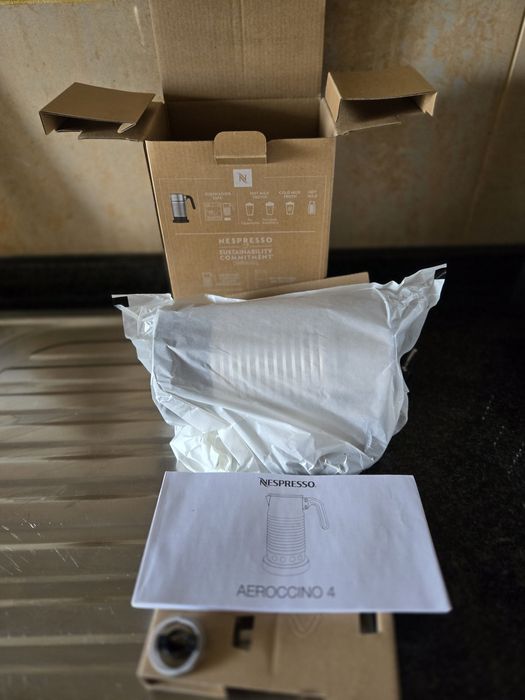 Nespresso Aeroccino 4 - Nunca usada