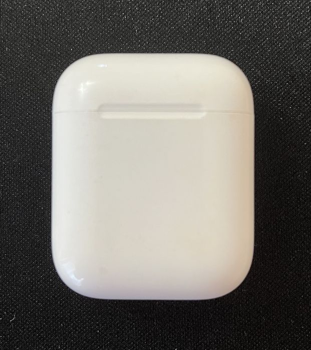 Продам Apple AirPods 2