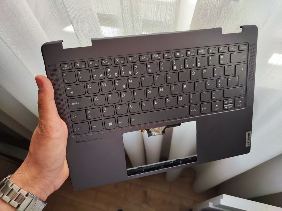 Vendo teclado Lenovo Yoga 7 e Tampa traseira