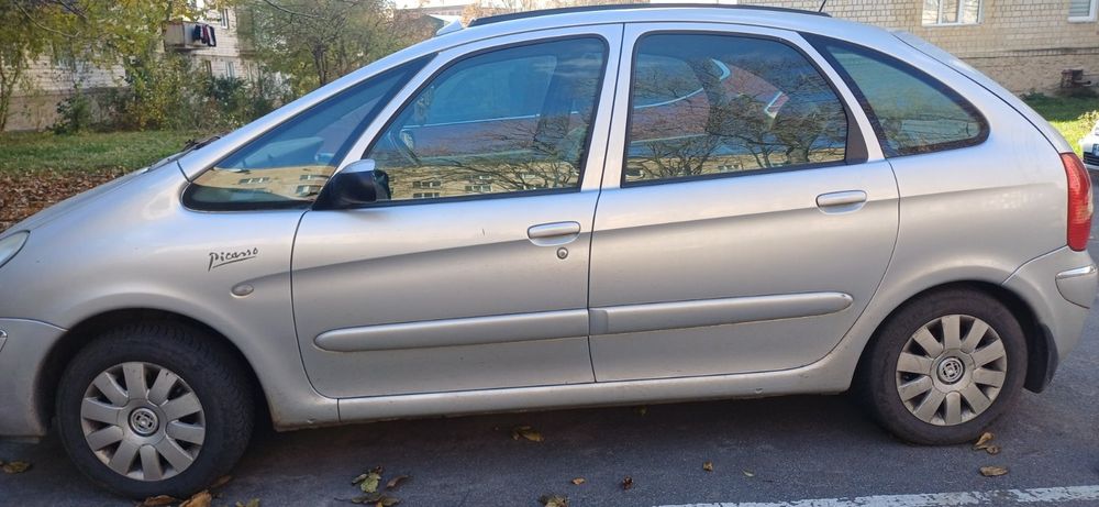 Продам С4  PICASSO