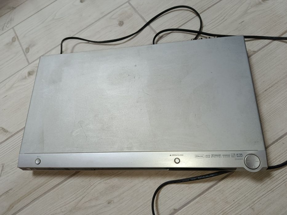 DVD програвач LG DV656X