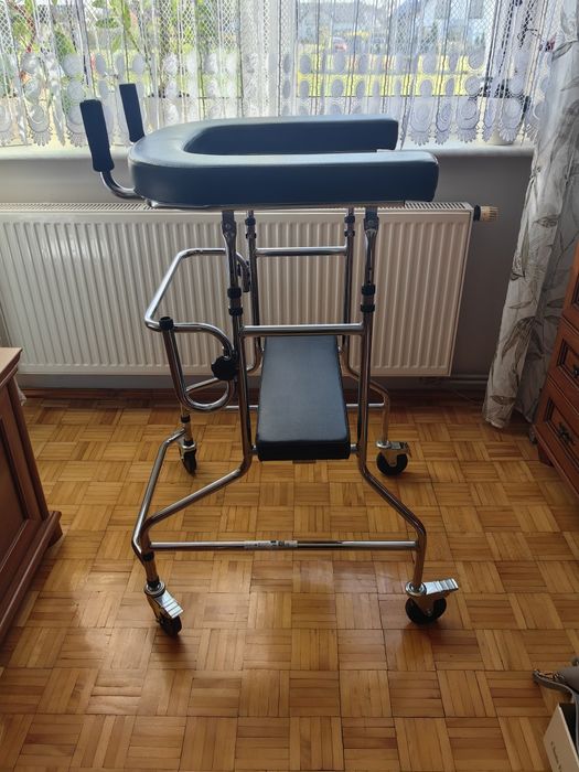 Chodzik rehabilitacyjny wysoki