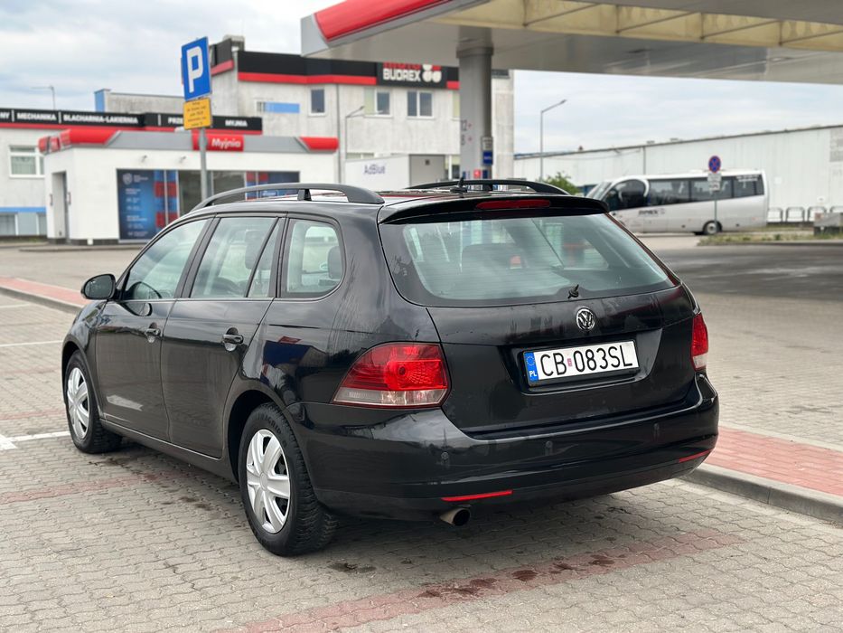 Volkswagen Golf 6 1.6 Tdi 2010 rok kombi