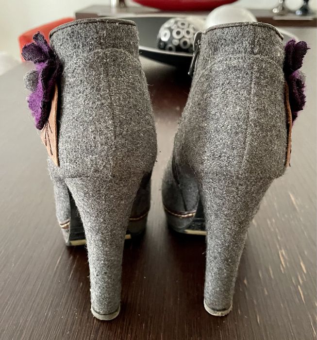 Botas Café Noir em bom estado