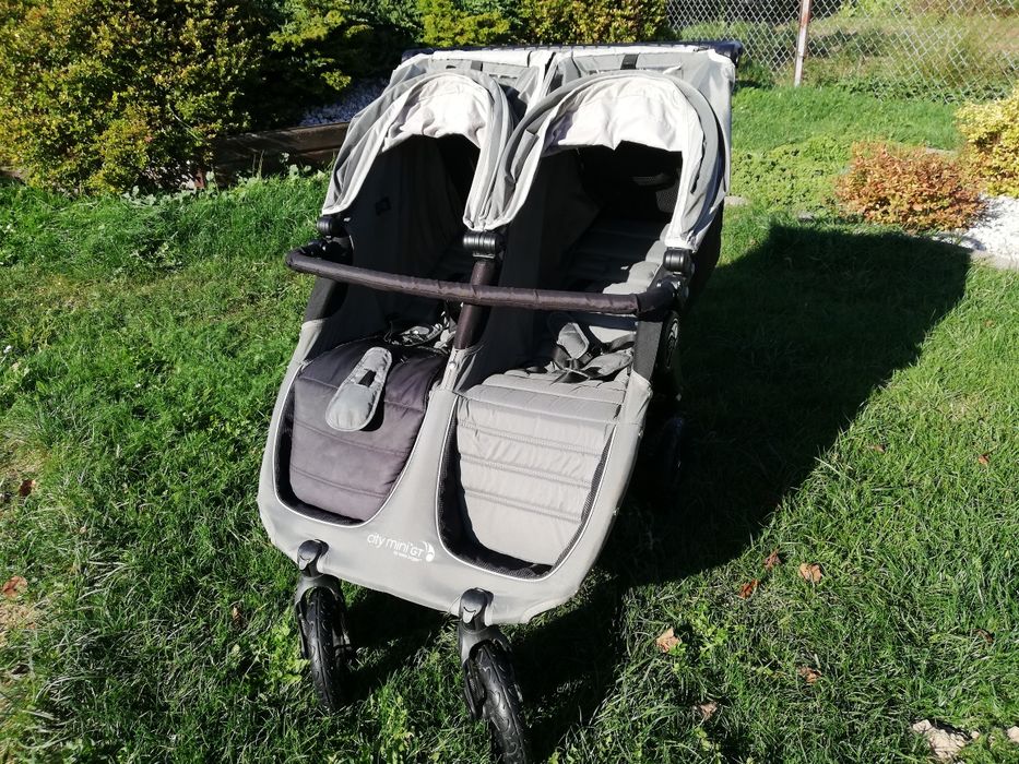 Spacerówka bliźniacza Baby Jogger City Mini Gt