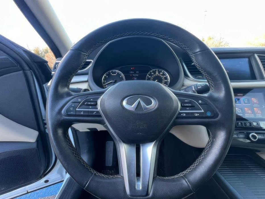 Infiniti QX50      2021