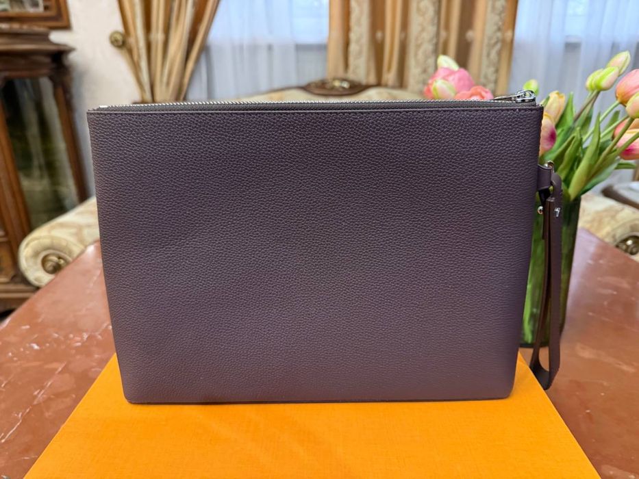 Чоловічий клатч Louis Vuitton