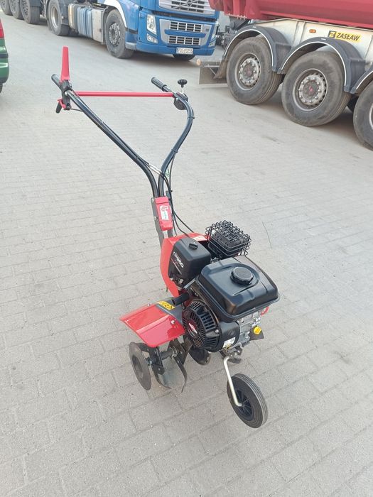 Glebogryzarka spalinowa Briggs Stratton