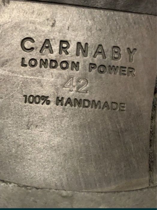 Італійські чоловічі шкіряні туфлі від бренду Carnaby London Power