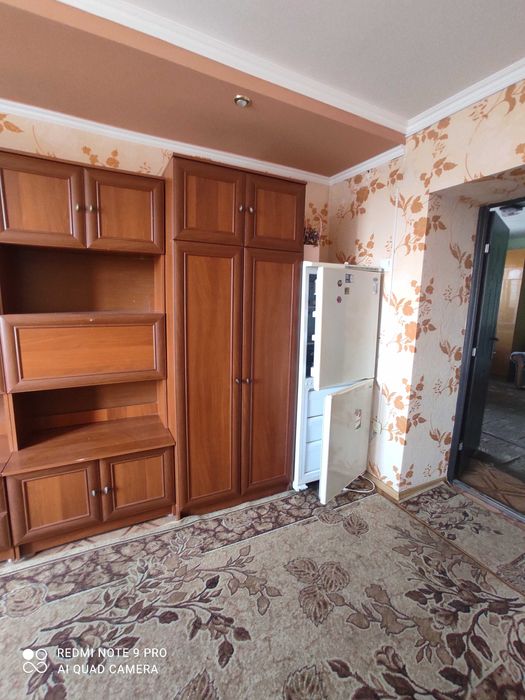 Оренда кімнати в гуртожитку на вул. Відінська