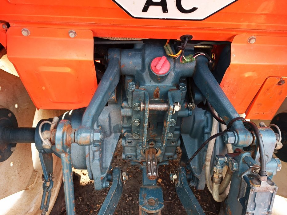 Терміново!!!  КУБОТА L1-22 4×4