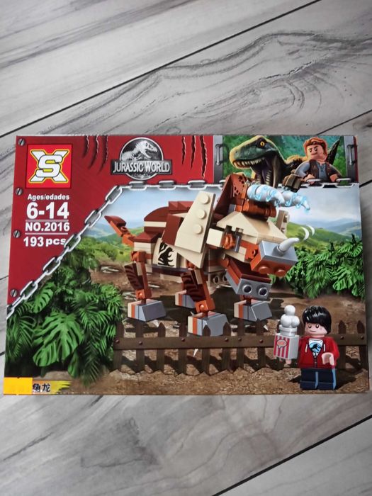 Klocki Jurassic World 193 Elementy