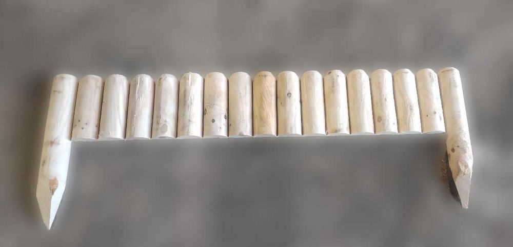 Płotek ogrodowy drewniany WAMPIR 100x20/70 cm