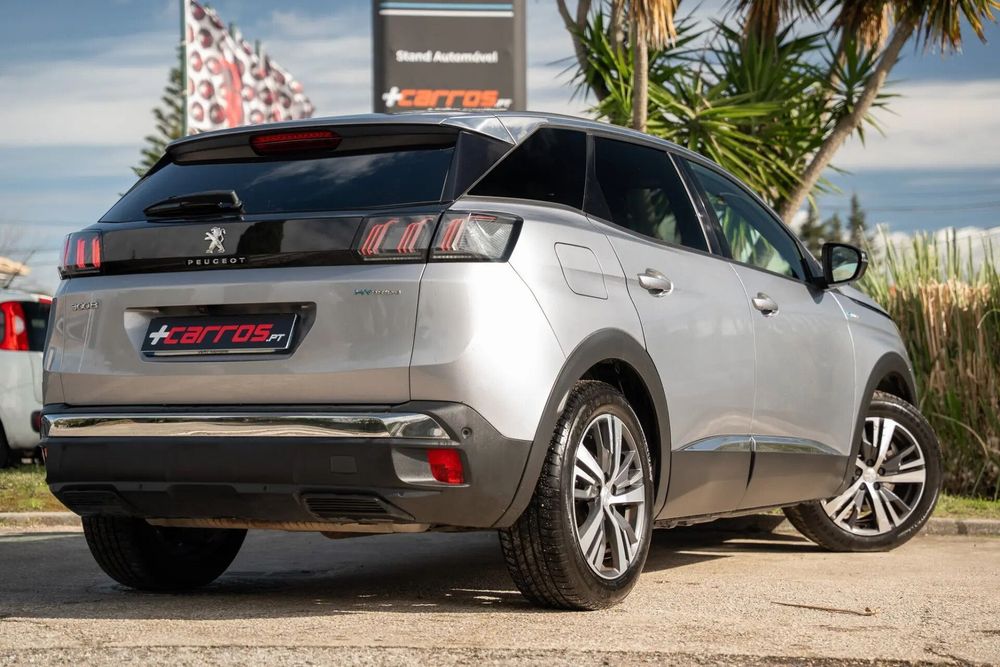 Peugeot 3008 1.6 Hybrid4 Allure Pack e-EAT8