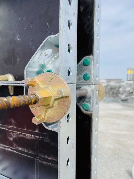 Panele szalunkowe fundamenty budowalne ściany szalunki BAUTEKK 40kN