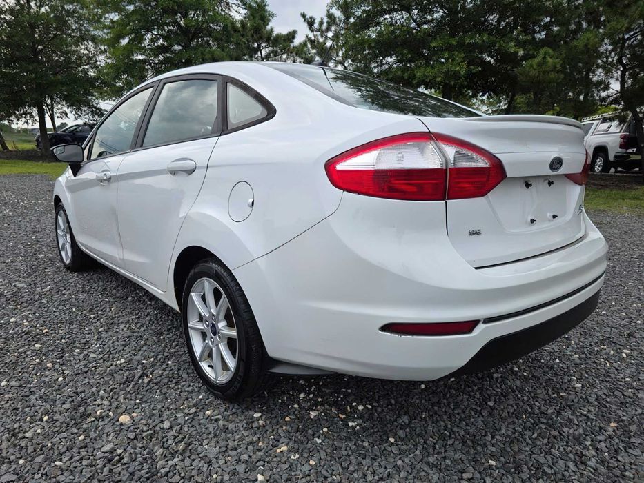 Ford Fiesta      2016