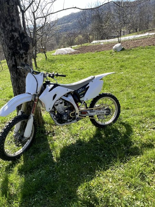 Продам ямаху уз250ф