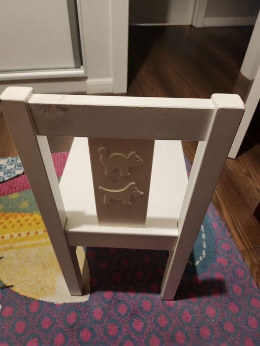 Krzesełko dla małego dziecka