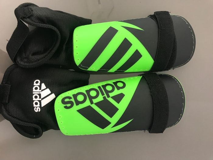 Ochraniacze adidas rozm. S