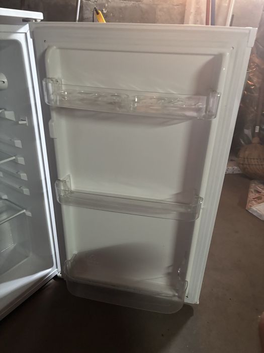 ZANUSSI ZRG11600WA lodowka