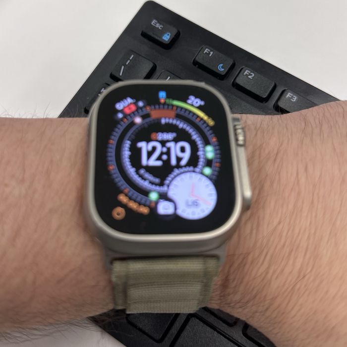 Apple Watch Ultra 2 + LTE