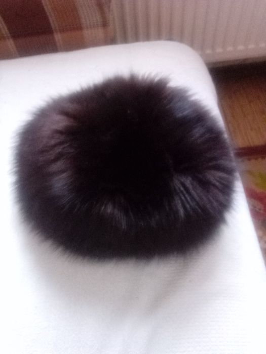 Продам головний убір з песця.