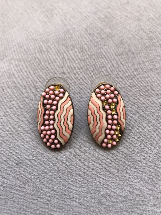 Vários brincos Pedra Dura, Bijou Brigitte e Parfois