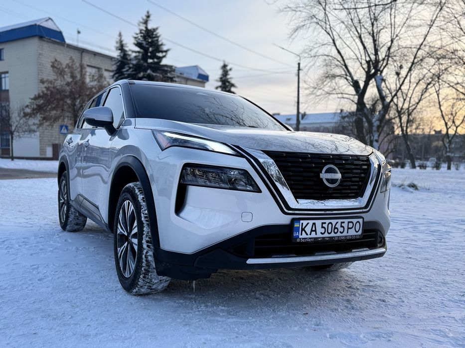 Продам нисан Рог