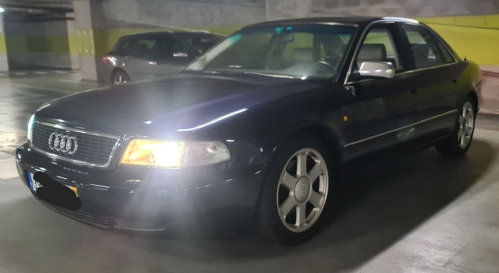 Audi A8 S8 4200 V8