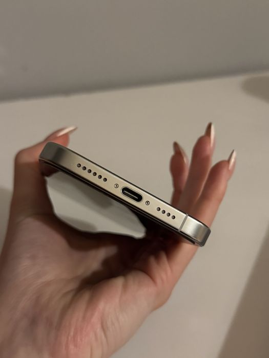 iPhone 16 pro max 256 GB White Titanium