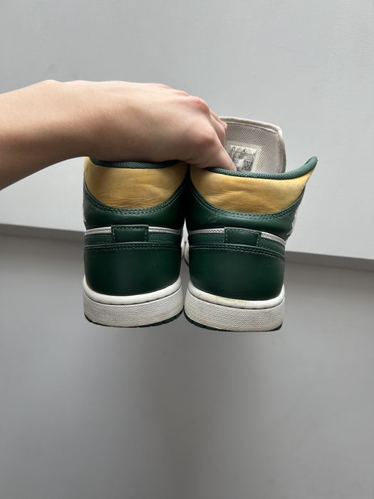 Кросівки Nike air Jordan 1 - розмір 42