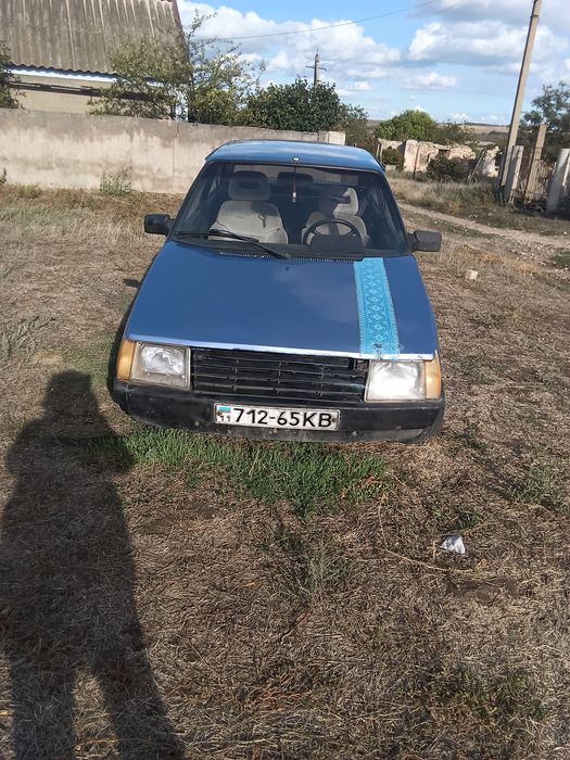 продам недорого ЗАЗ 1102