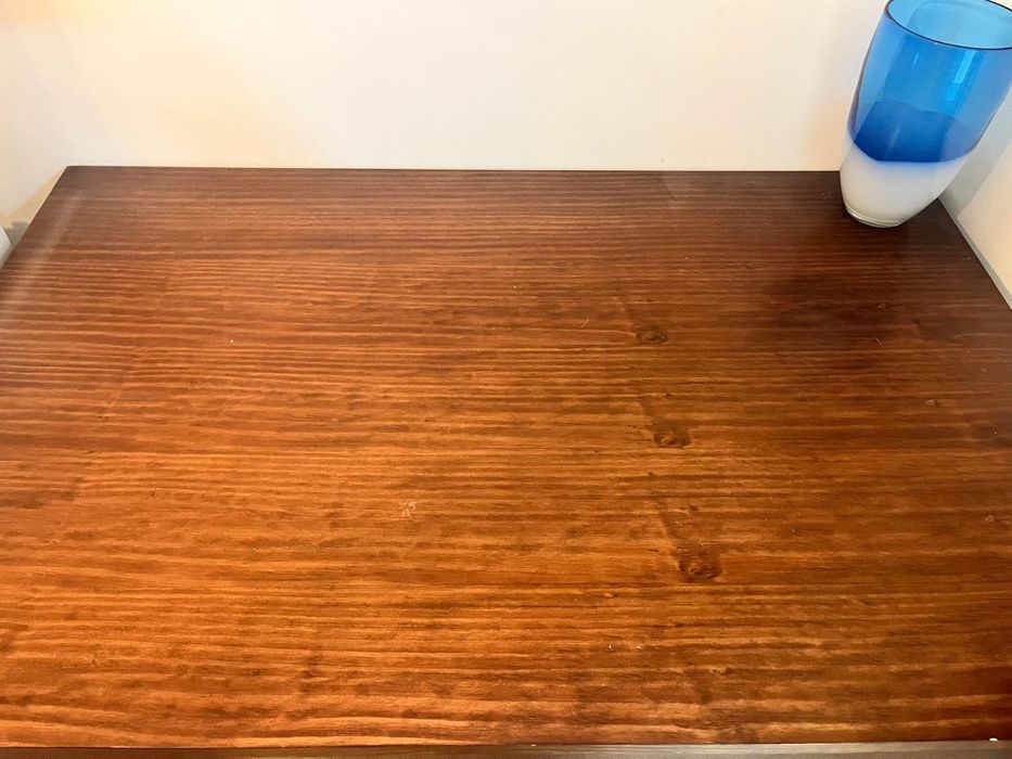 Mesa de jantar em Madeira - extensivel