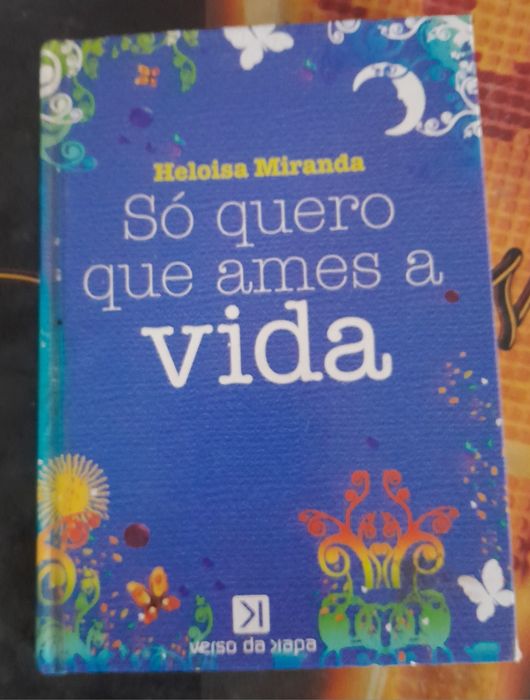 Varios livros para desocupar