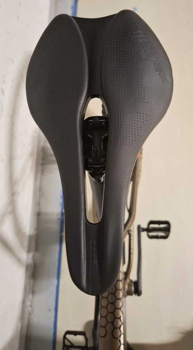 Rower gravel Rondo Mylc AL0 - SRAM APEX, rozmiar XL, model 2025