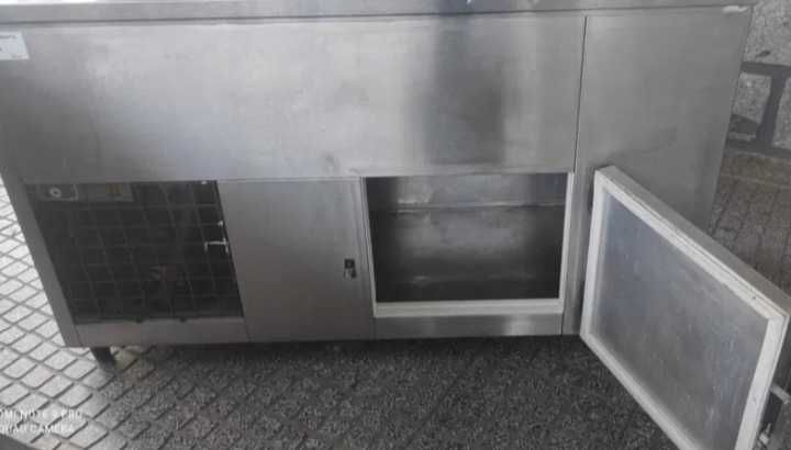 Vitrine frigorífico em inox