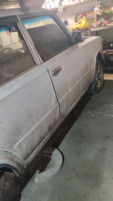 Автомобиль ВАЗ 21063