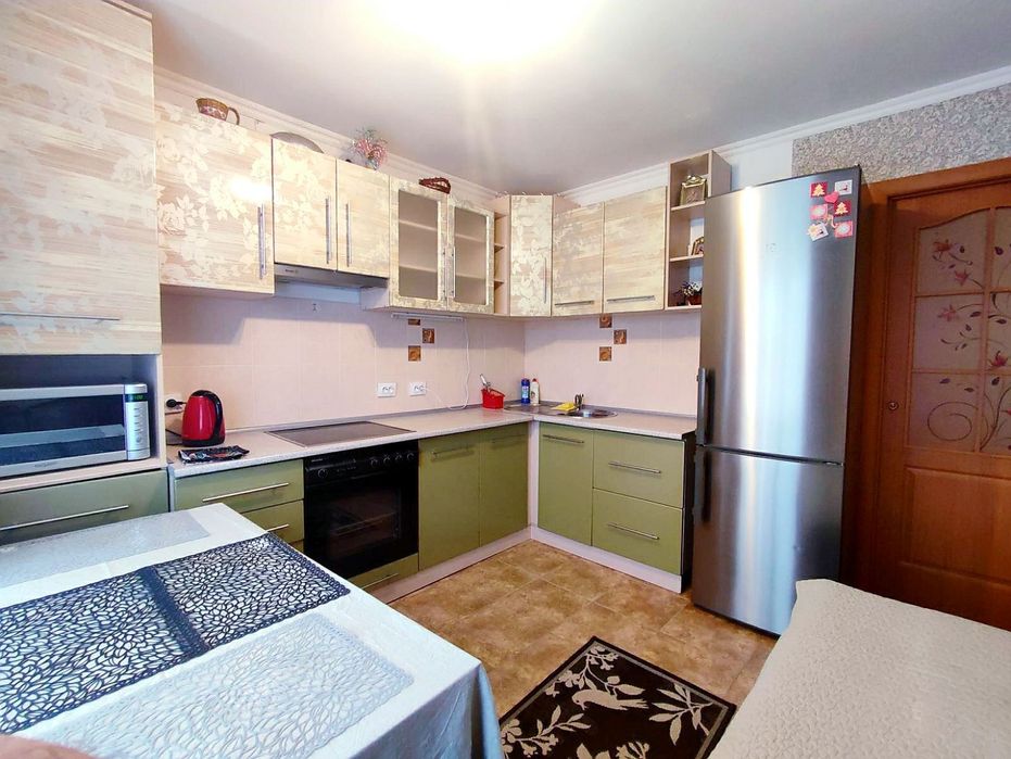 2-кім. Район "Бруклін", Парк, лікарня СБУ. Подобово. Ціна доби.