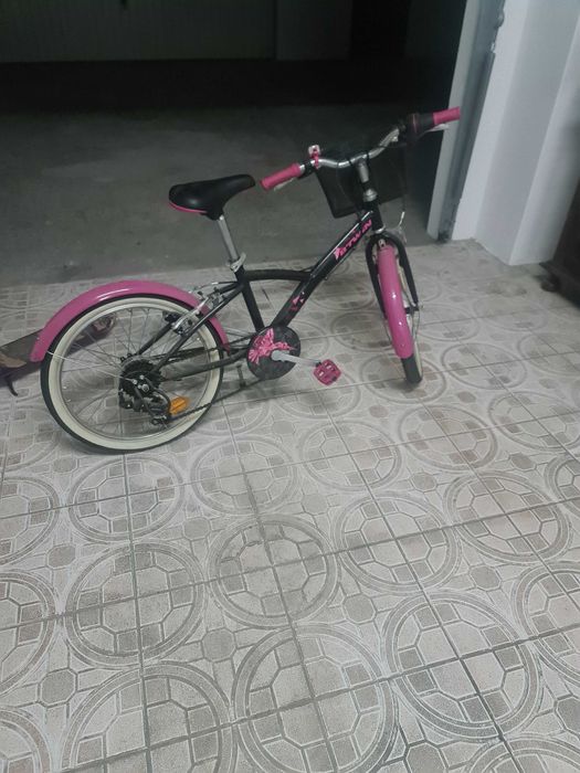 Bicicleta menina
