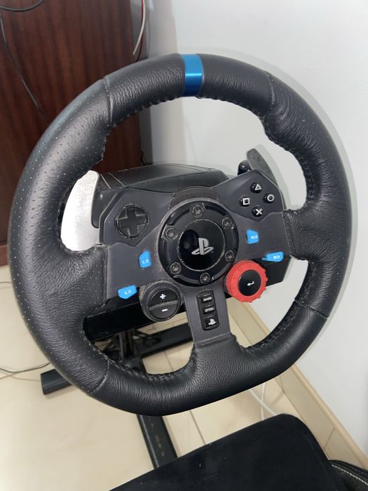 Logitech G29 + Playseat