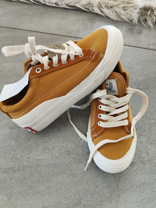 Nowe buty sneakersy trampki tenisówki Levi's