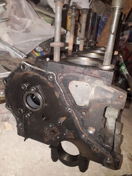 .продам блок двигателя тойота литайс 5к