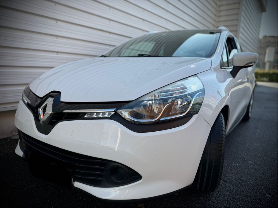 Renault Clio Sport Tourer-1.5 dCI- Historial completo na Marca
