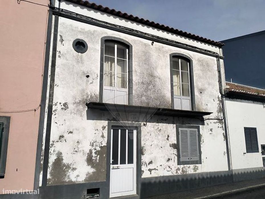 Moradia T2 para venda