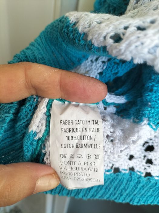 Camisola tamanho único azul turquesa e branco